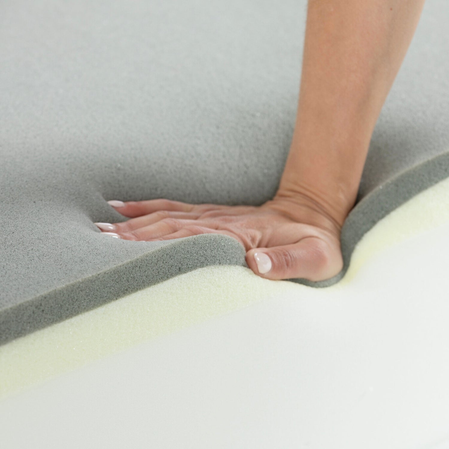 Materasso energizzante con memory foam ad alta resilienza