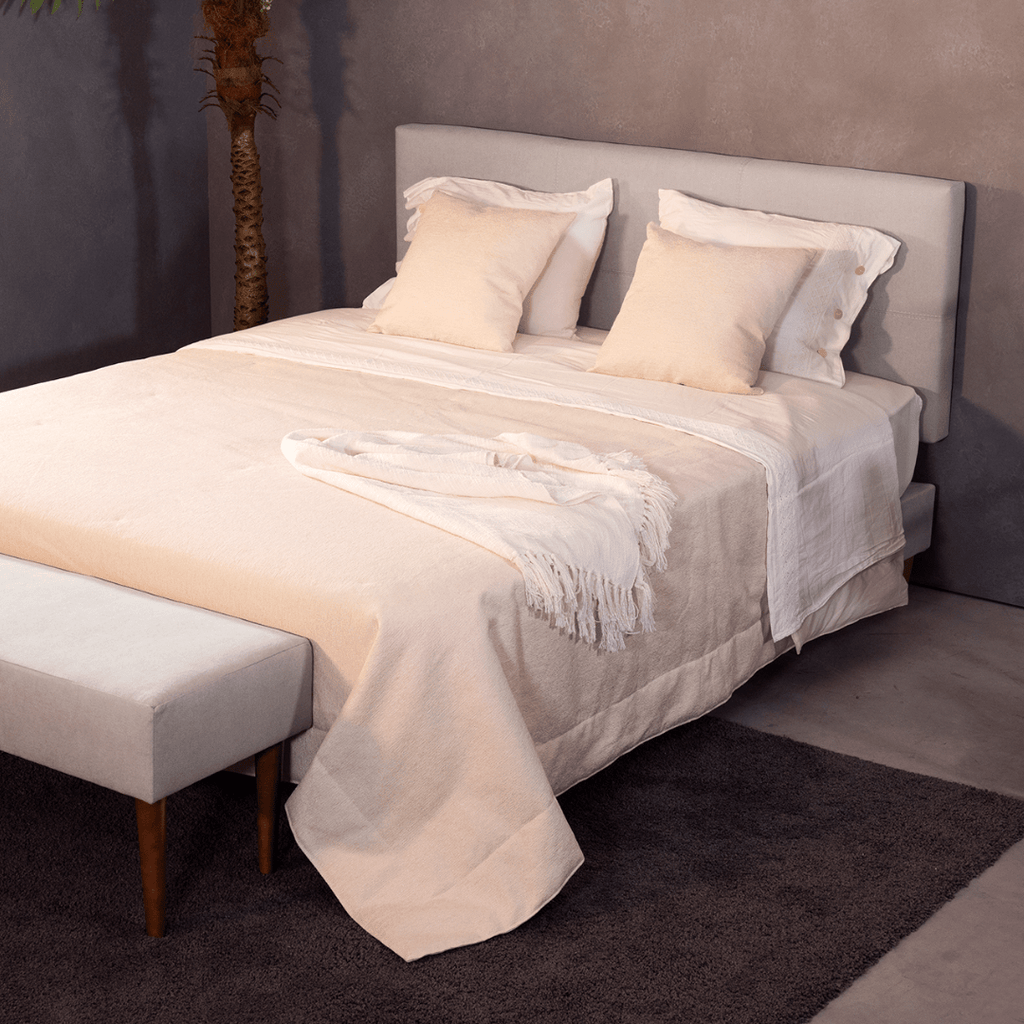 Cabeceira com Tecido Capitonné e Pés de Madeira - CarmenEA_CARMEN140x060x008CP07_C27