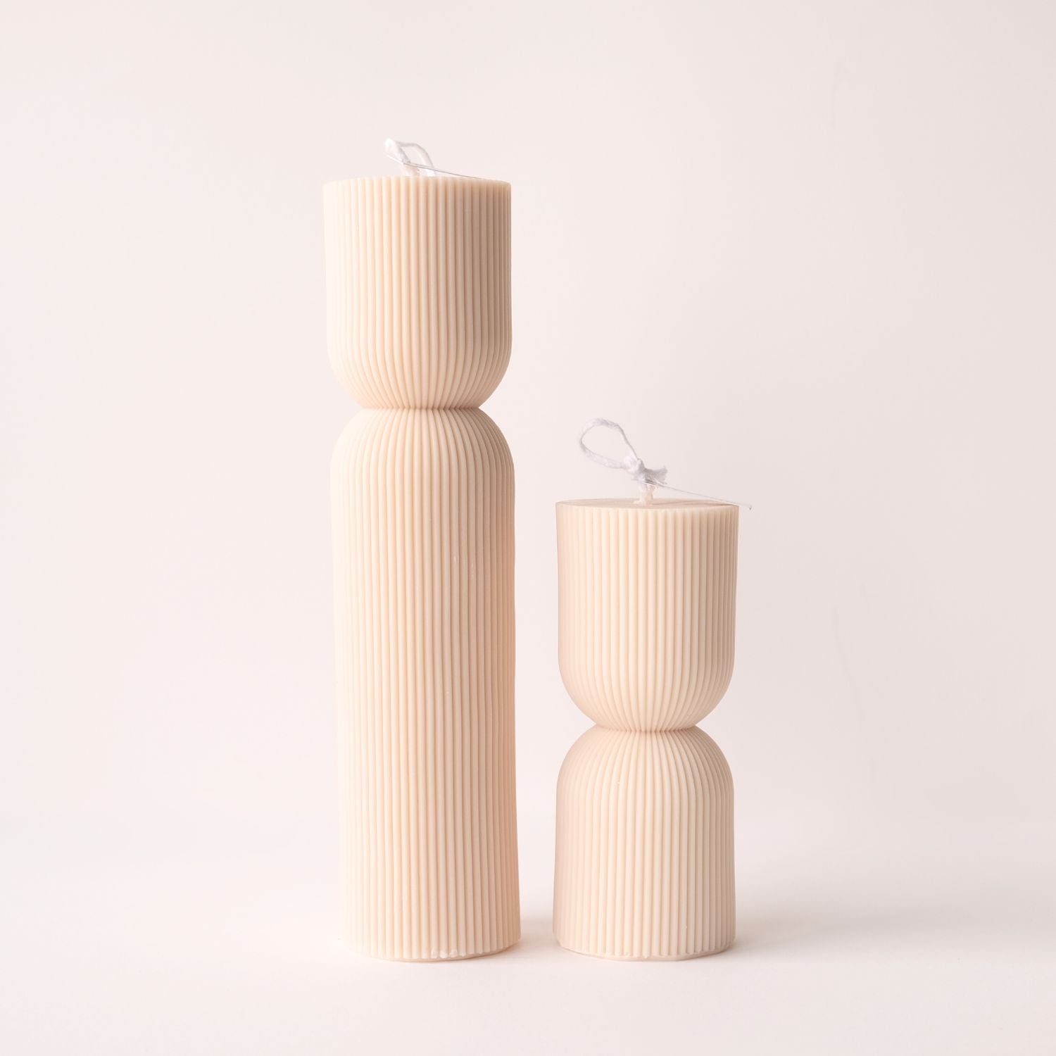 Atena Sculptural Candle (Medium)