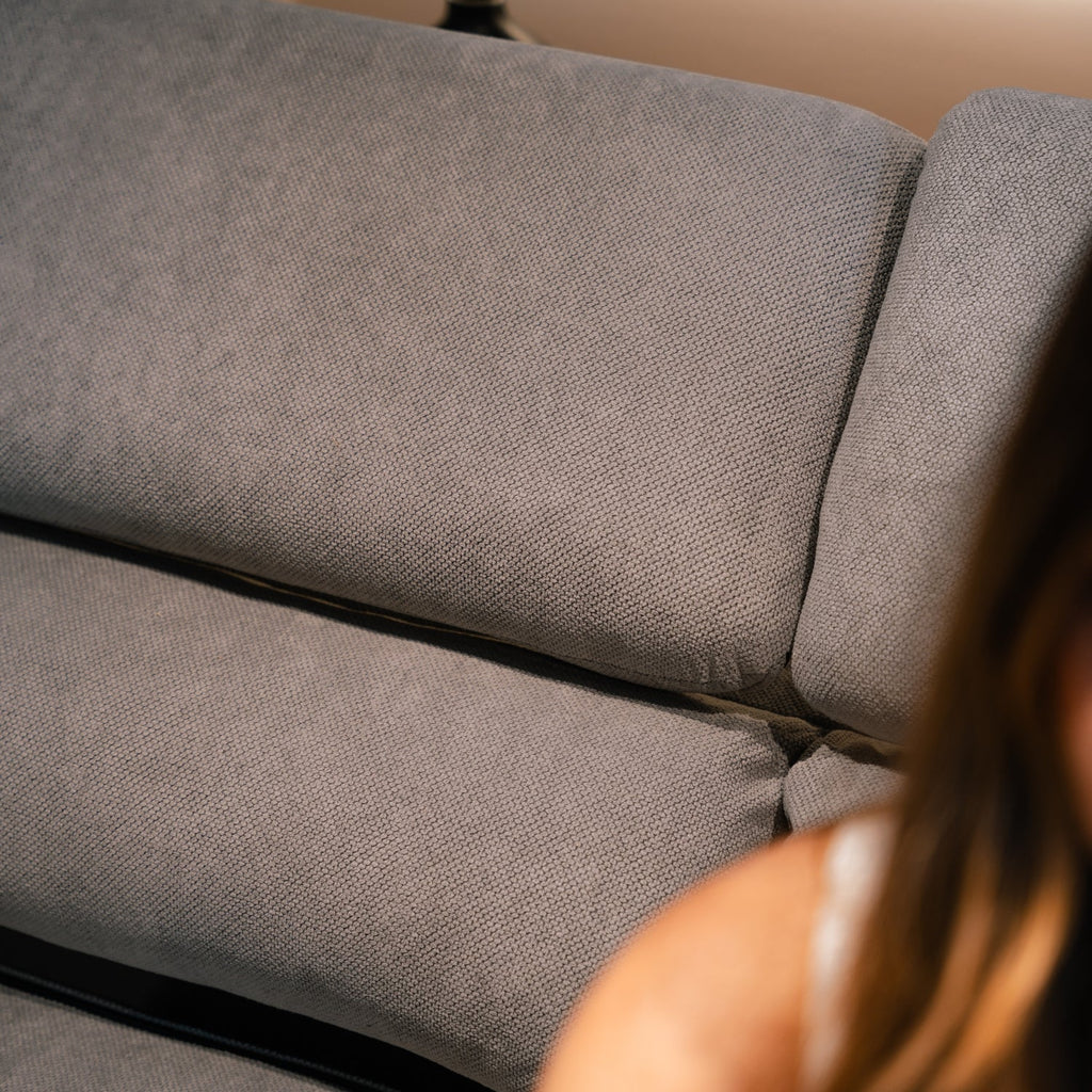 Sofá - Cama 4 Lugares com Chaise Longue Reversível e Cabeceiras Ajustáveis - MorganC1454CFSRG9114_C24