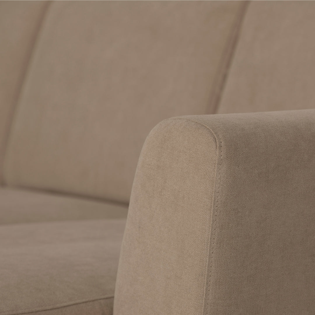 Sofá de 3 lugares com chaise longue reversível e pés vintage – Angel