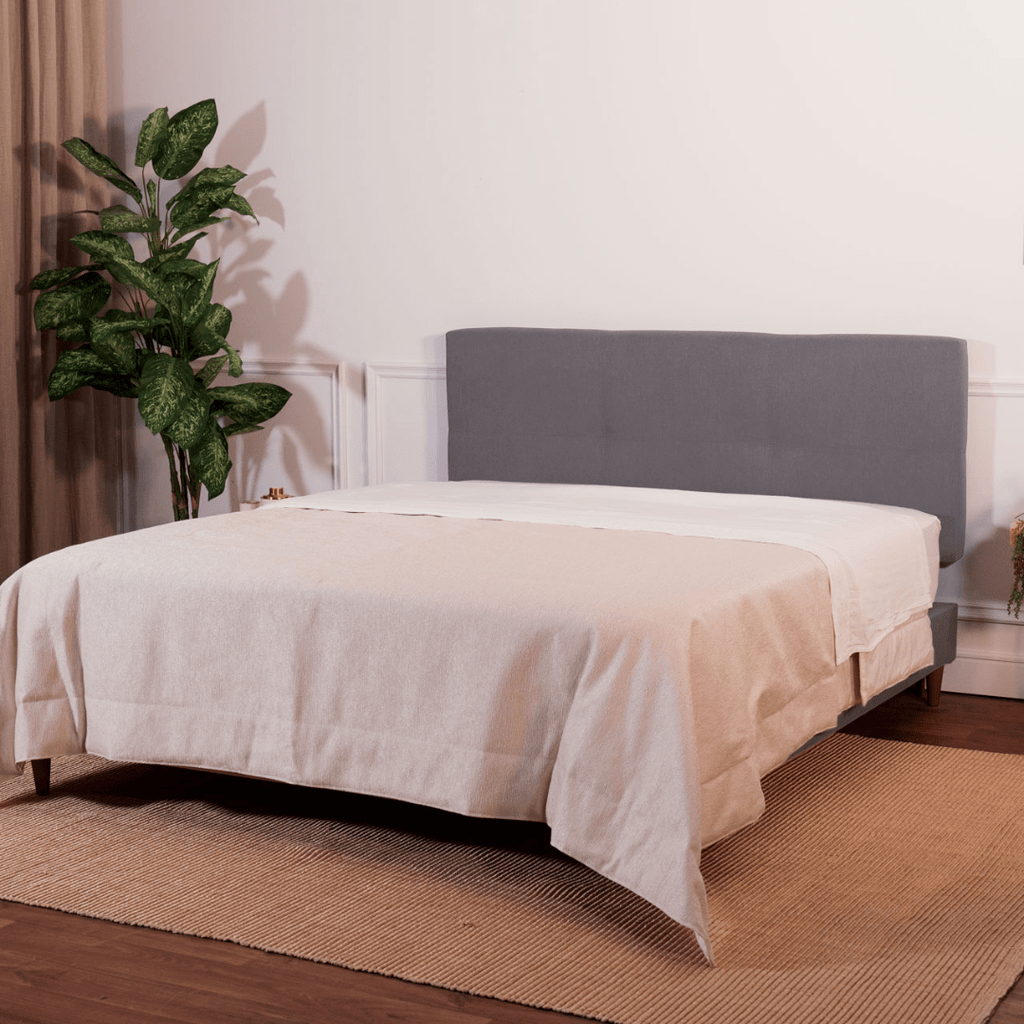 Cabeceira com Tecido Capitonné e Pés de Madeira - CarmenEA_CARMEN140x060x008CP07_C24