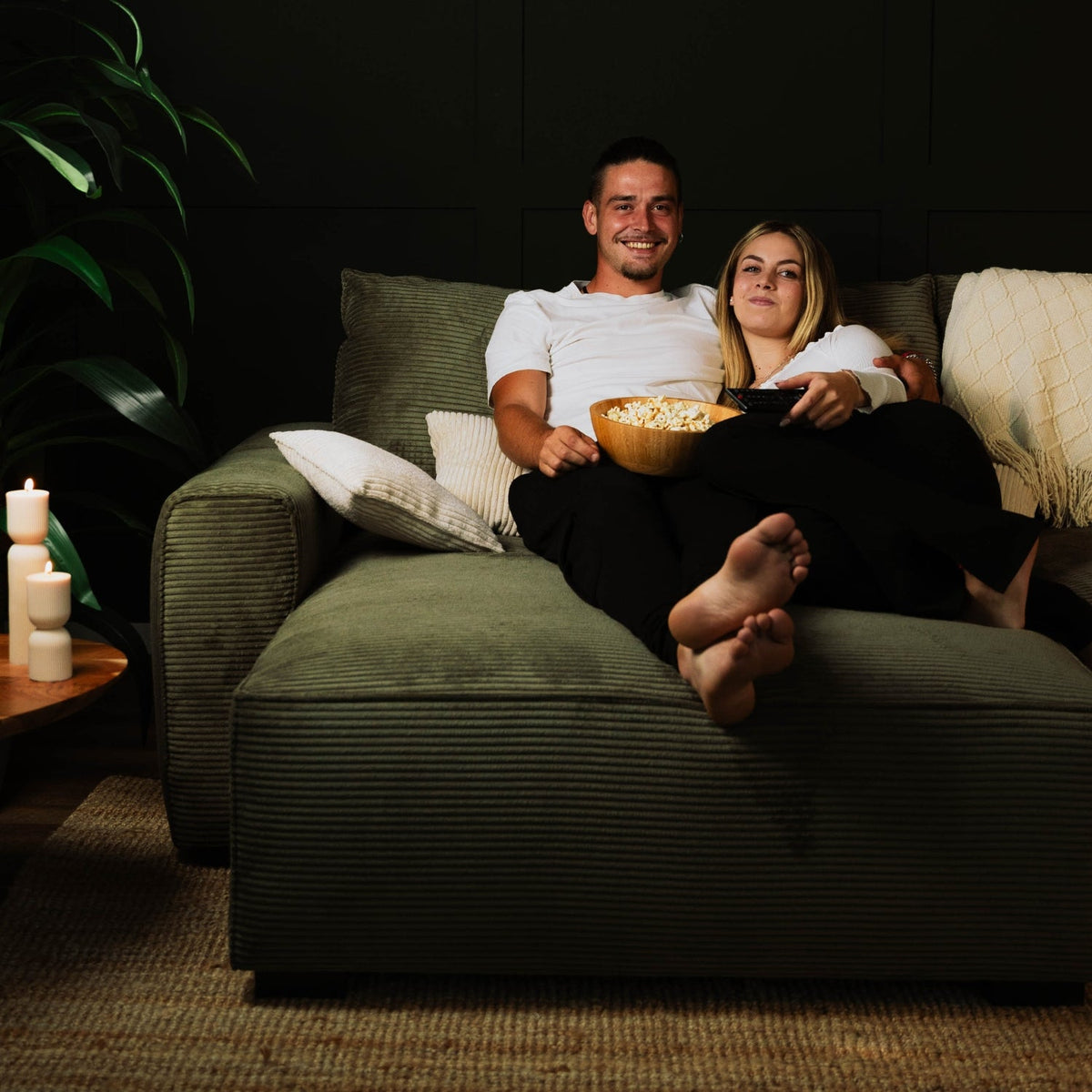 Sofá - Cama 4 Lugares com Chaise Longue Reversível - LaurenC1511ACSRG7930_C24