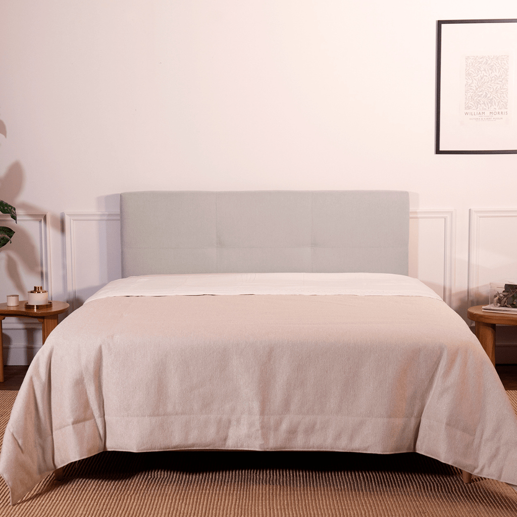 Cabeceira com Tecido Capitonné e Pés de Madeira - CarmenEA_CARMEN140x060x008CP03_C30