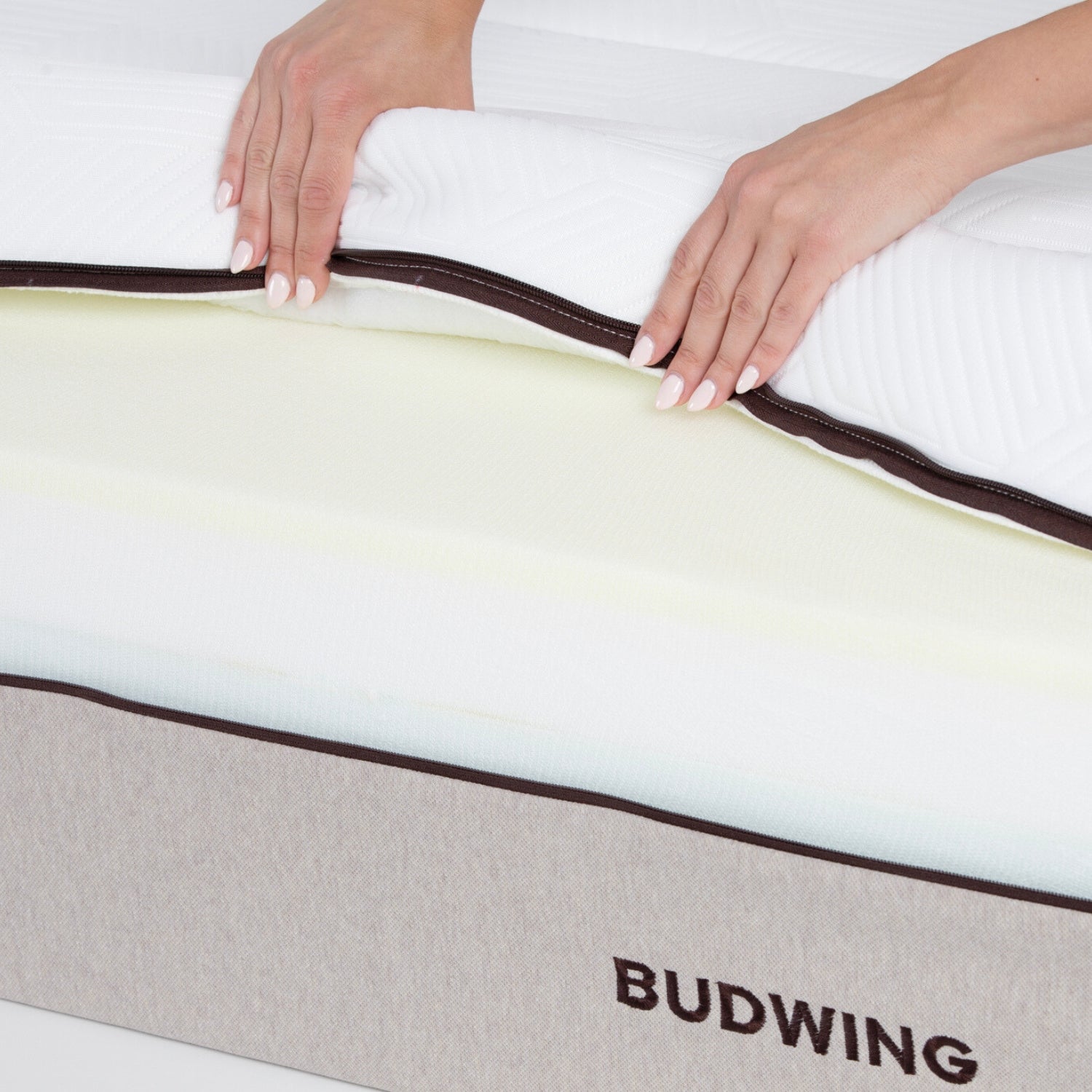 Hybrid Sense Mattress with Antibacterial Treatment and Pocket Springs