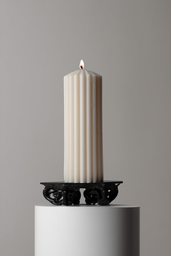 Zeus Sculptural Candle (Large)