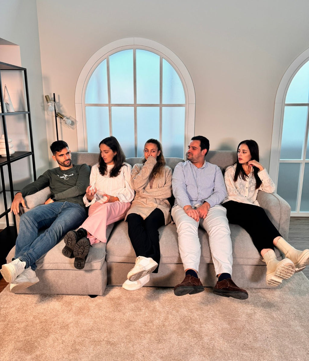 Sofá - Cama 4 Lugares com Chaise Longue Reversível e Cabeceiras Ajustáveis - MorganC1454CFSRG9114_C24