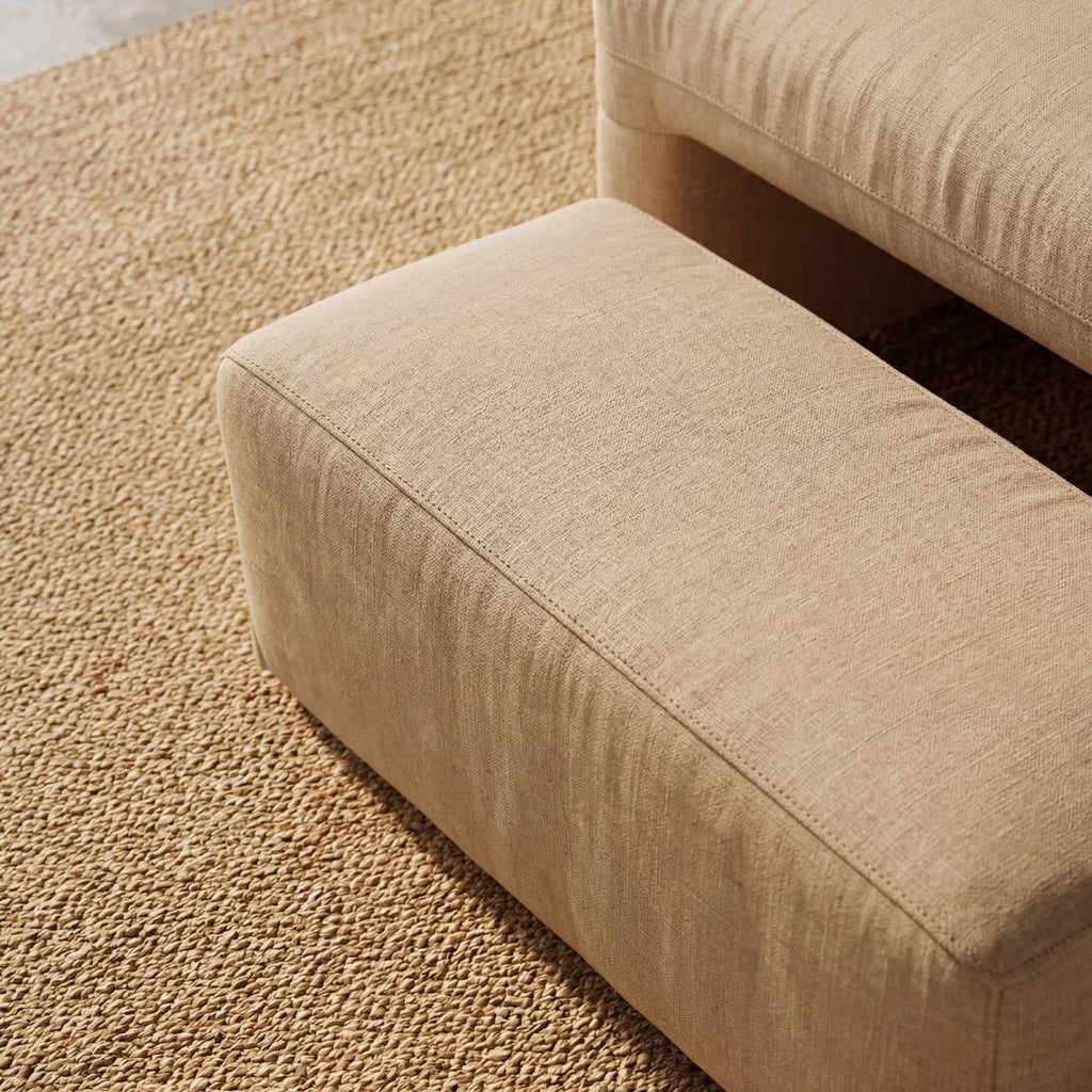 Sofá - cama de canto de 4 lugares com puff e arrumação extra – ZurieSofáBudwing